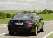 Mercedes-Benz S400 BlueHYBRID Mercedes-Benz S400 BlueHYBRID
